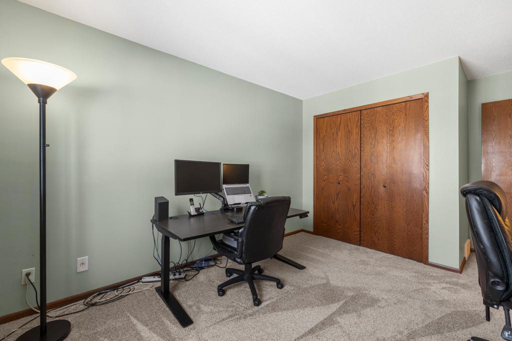 8550 Darnel Road Eden Prairie, MN 55347 - Photo 27 of 49 Gallery Image 27