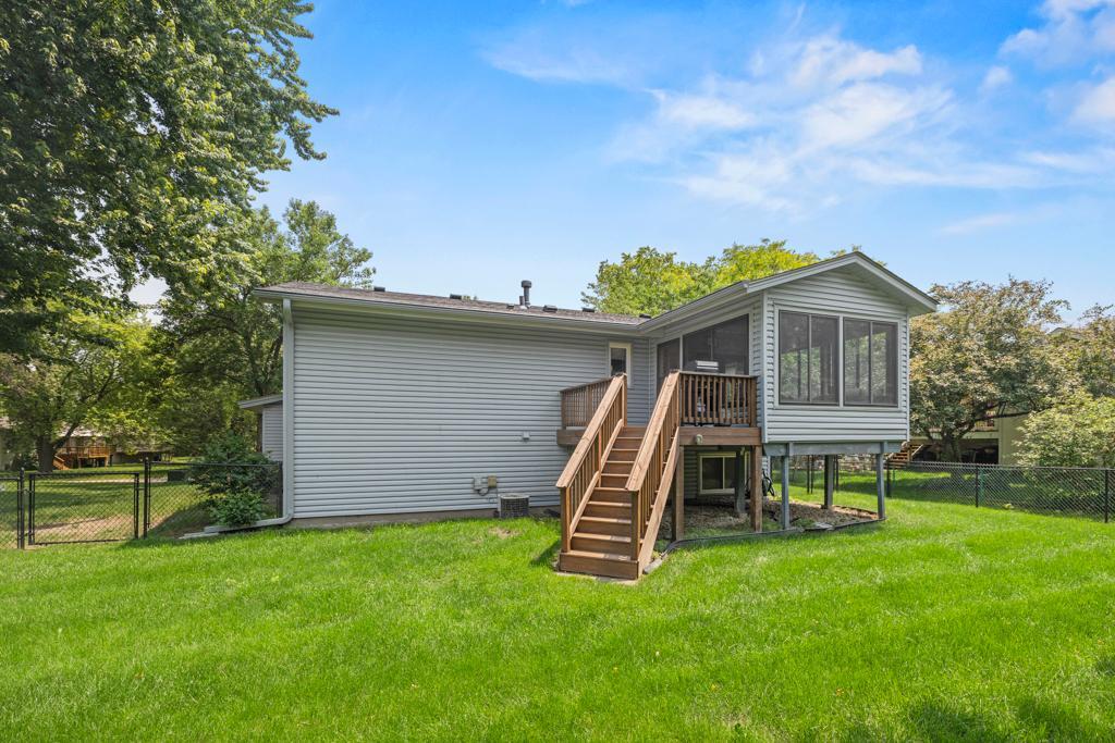 8550 Darnel Road Eden Prairie, MN 55347 - Photo 42 of 49 Gallery Image 42