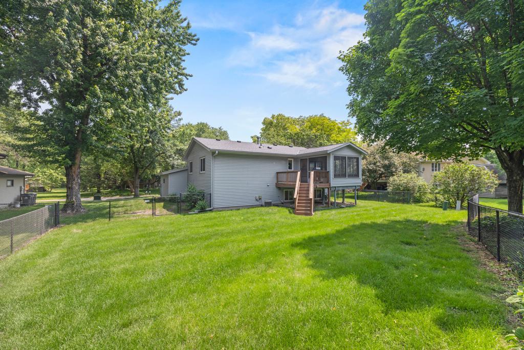 8550 Darnel Road Eden Prairie, MN 55347 - Photo 43 of 49 Gallery Image 43