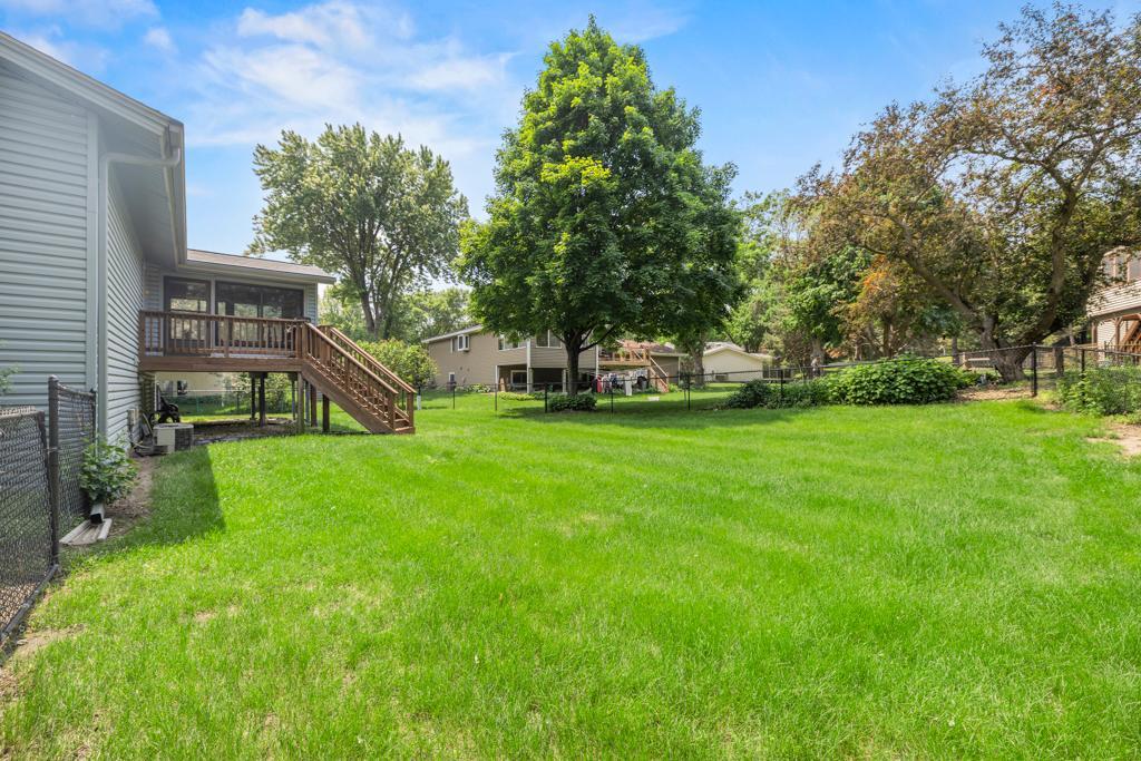 8550 Darnel Road Eden Prairie, MN 55347 - Photo 44 of 49 Gallery Image 44