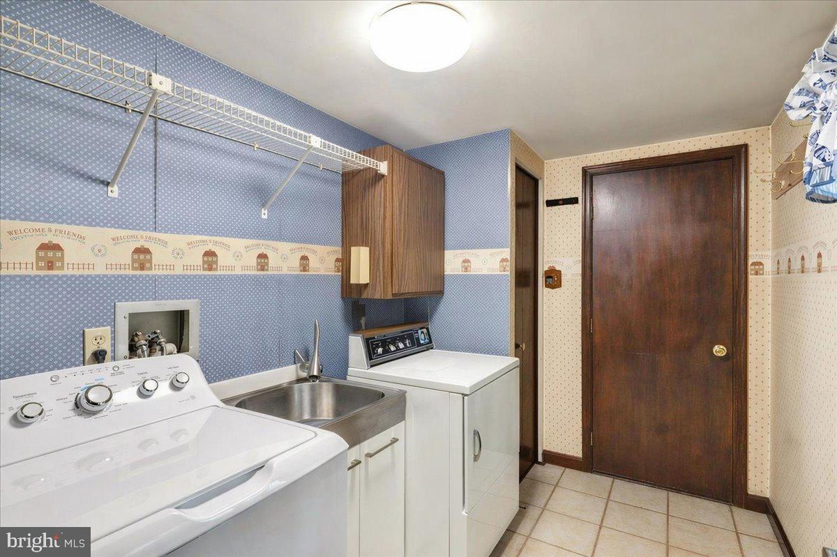 13 Nassau Circle Reading, PA 19607 - Photo 30 of 54