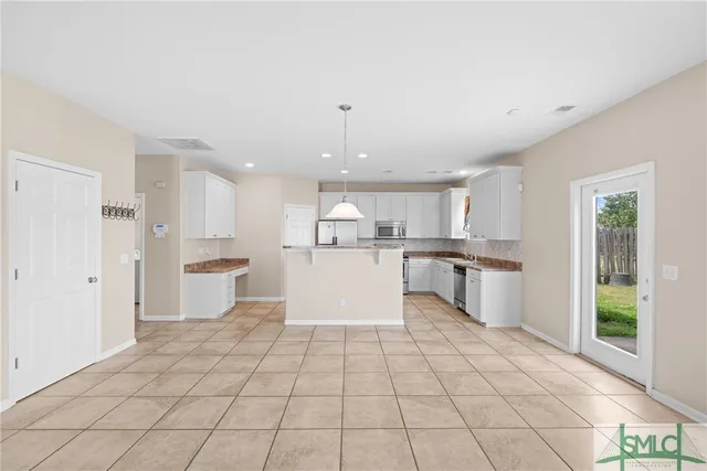 $359,900 | 2 Havasu Lake Drive, Savannah, GA 31407