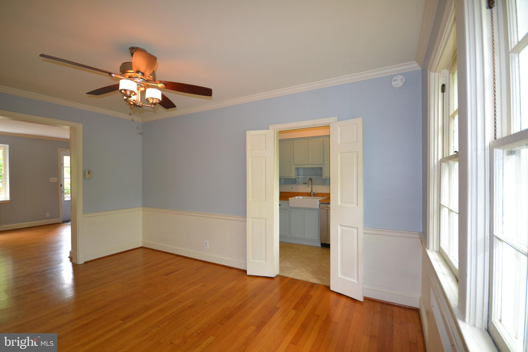 1218 Northview Road Baltimore, MD 21218 - Photo 7 of 33 Lovely updated ceiling fan light fixture
