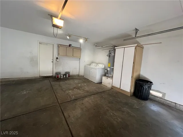 $1,850 | 5586 Lago Court, Las Vegas, NV 89118