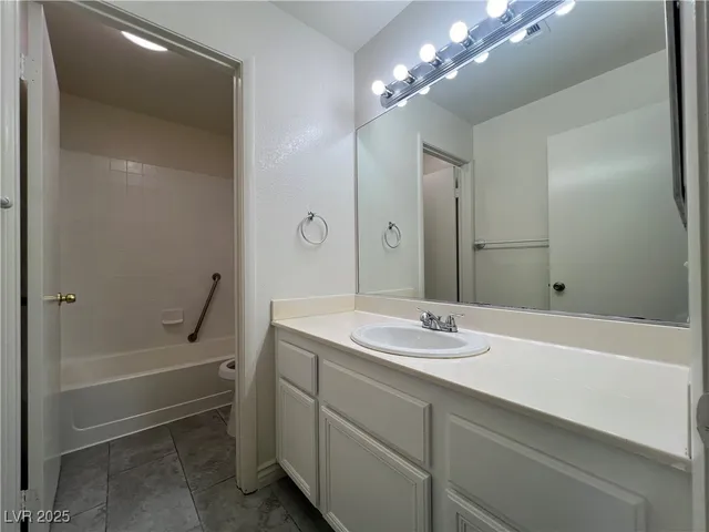 $1,850 | 5586 Lago Court, Las Vegas, NV 89118