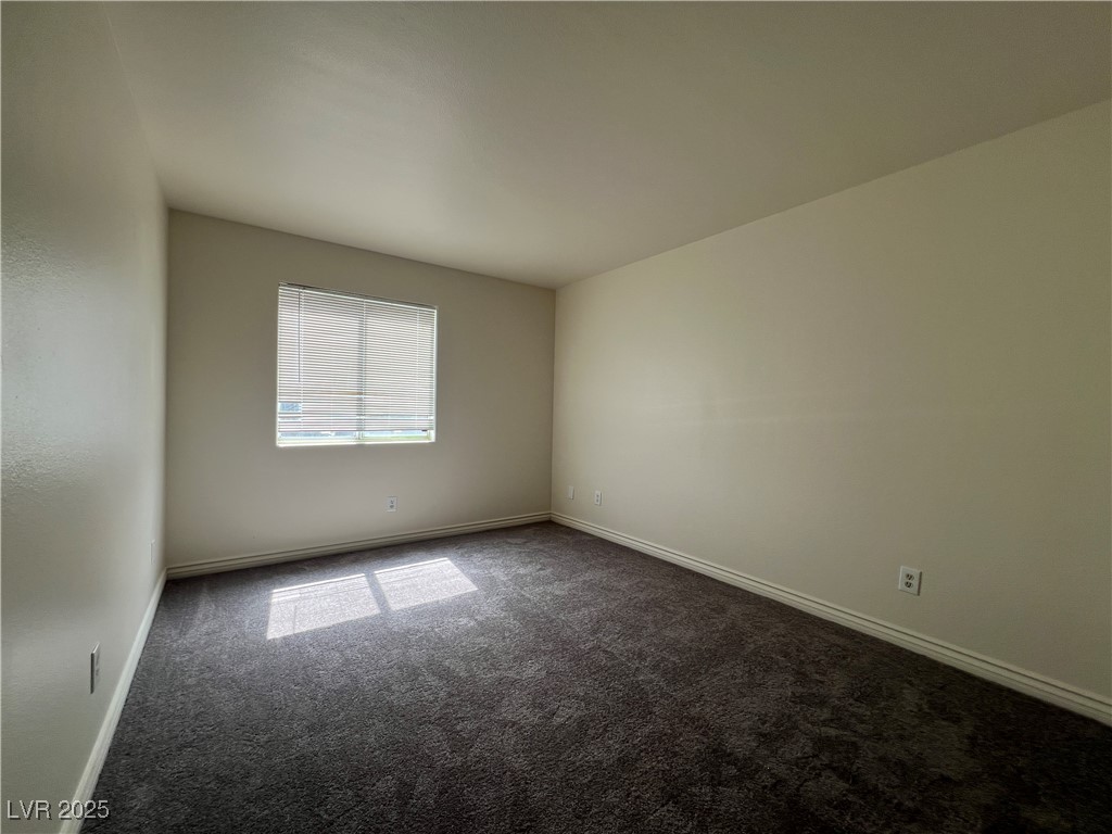 5586 Lago Court Las Vegas, NV 89118 - Photo 25 of 33