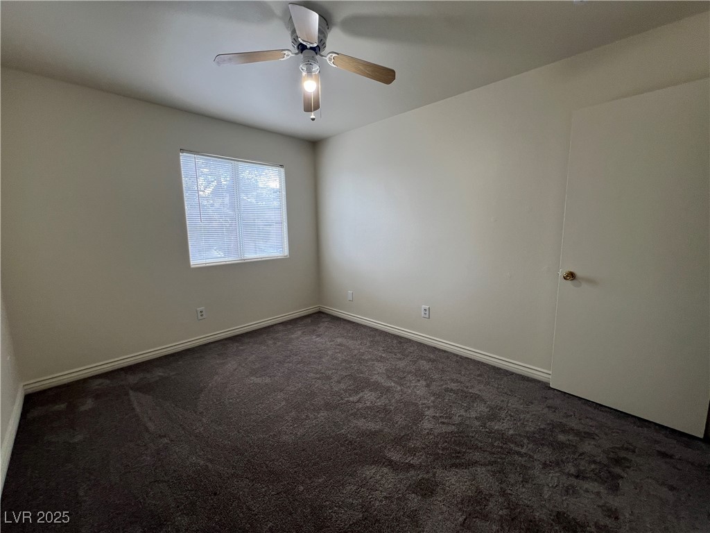 5586 Lago Court Las Vegas, NV 89118 - Photo 32 of 33