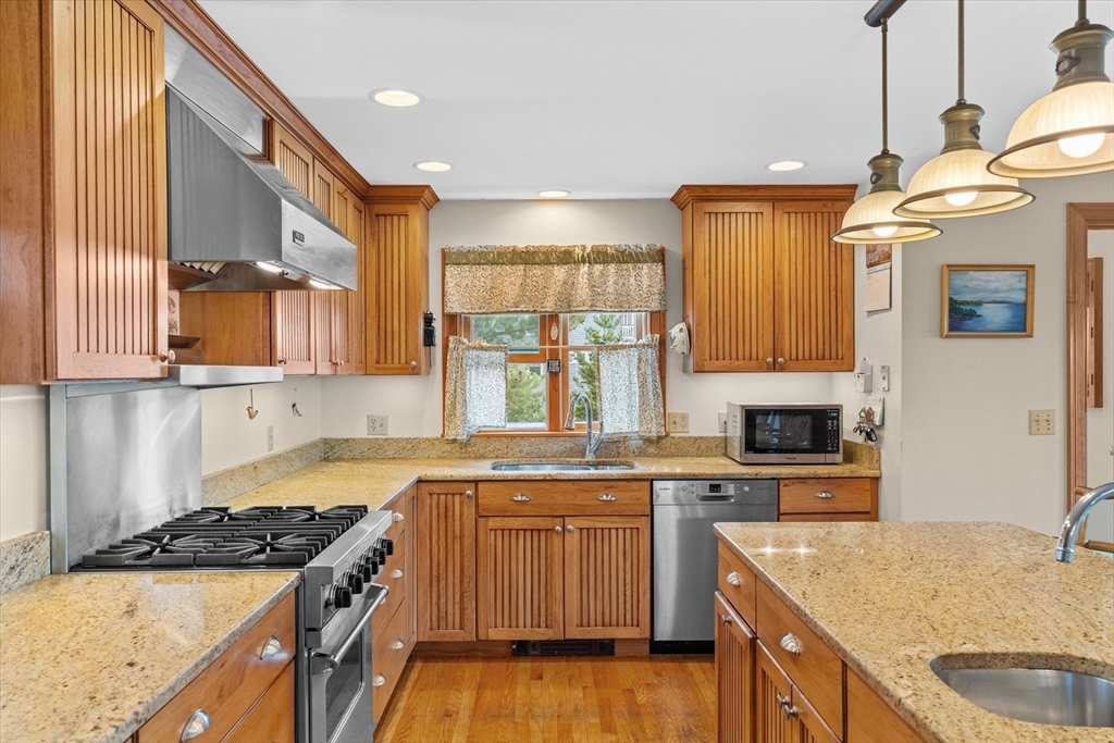 24 Old Point Road Newbury, MA 01951 - Photo 9 of 36 Gallery Image 9