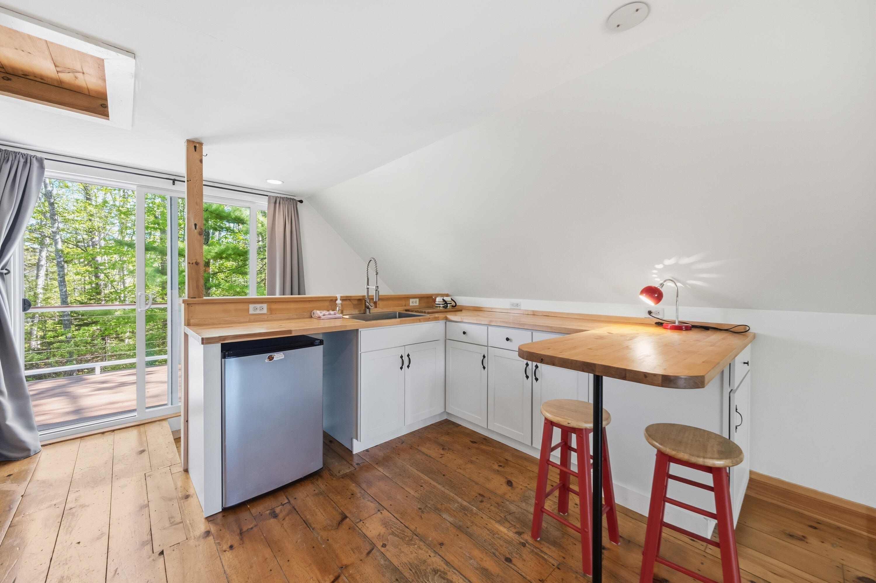 36 Snowdeal Road South Thomaston, ME 04858 - Photo 50 of 87 studio kitchenette