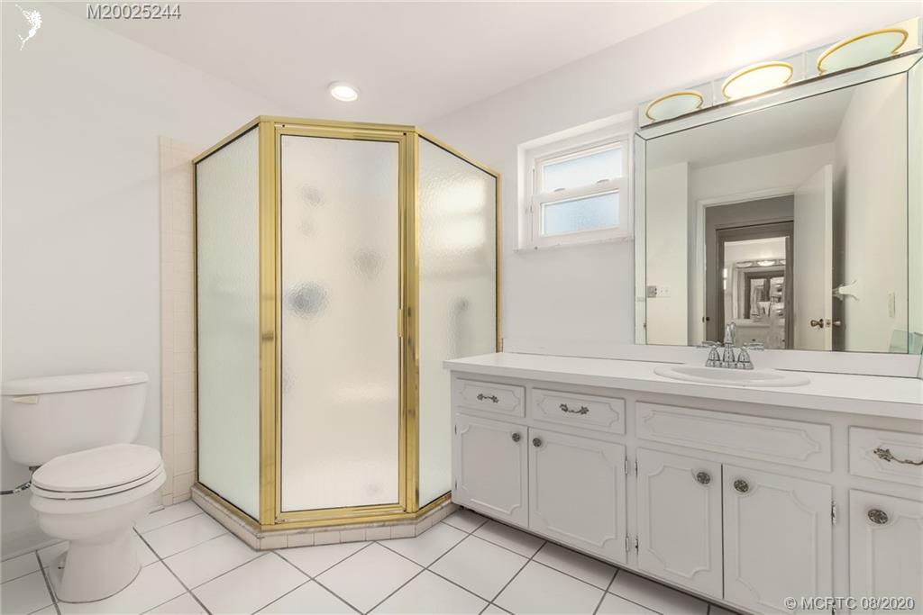 1194 Northwest Spruce Ridge Drive Stuart, FL 34994 - Photo 21 of 34 Gallery Image 21