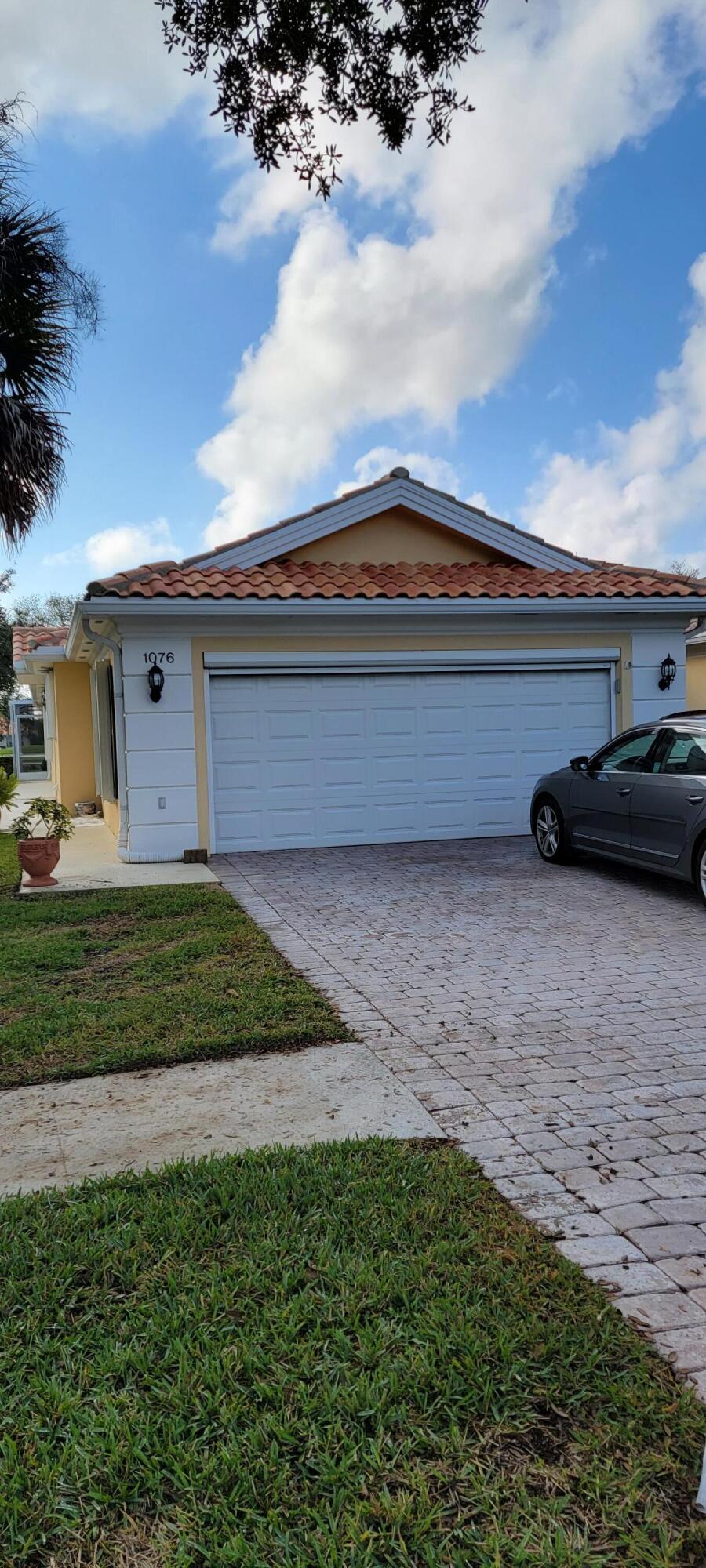 1076 Southwest Tamarrow Place Stuart, FL 34997 - Photo 2 of 44 20211210_095723