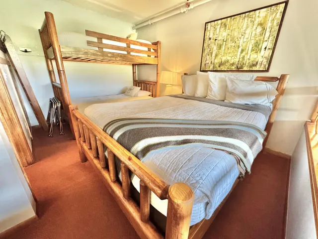 $279,900 | 113 Bridge Run Lane, Unit A, Lutsen, MN 55612