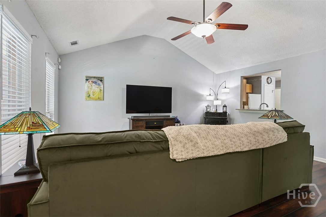 120 Trellis Way Savannah, GA 31419 - Photo 7 of 36