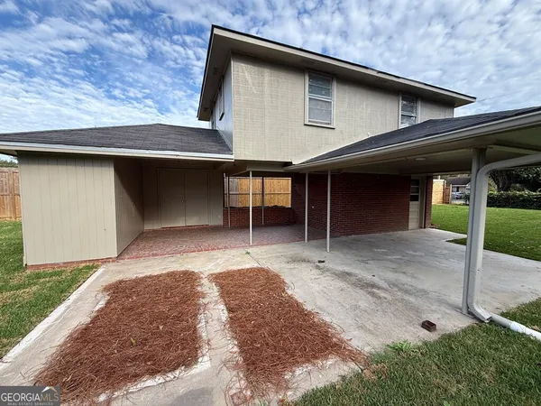 $2,500 | 412 Roberson Street, Dublin, GA 31021