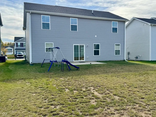 $2,400 | 830 McArthur Drive, Lebanon, IN 46052