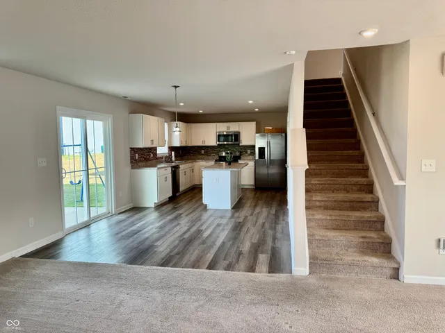 $2,400 | 830 McArthur Drive, Lebanon, IN 46052