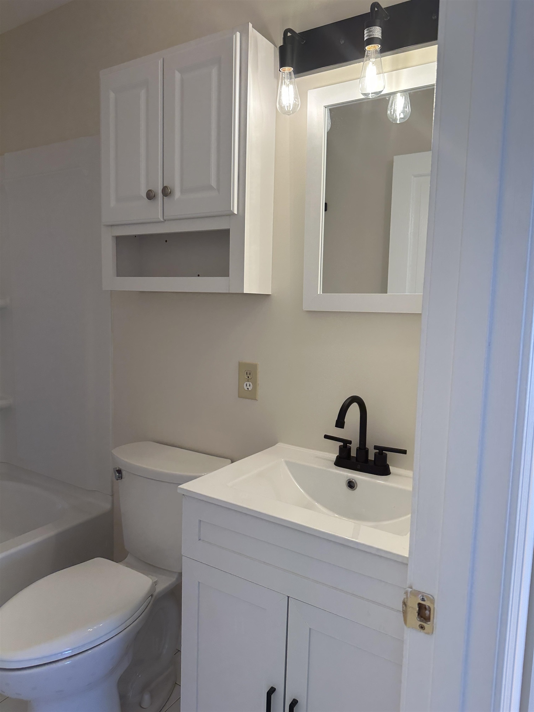 304 Thayer Bay Road Colchester, VT 05446 - Photo 18 of 32