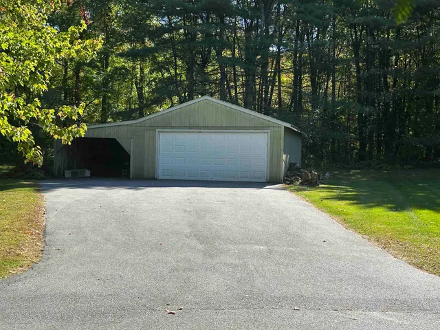 $1,700,000 | 304 Thayer Bay Road, Colchester, VT 05446