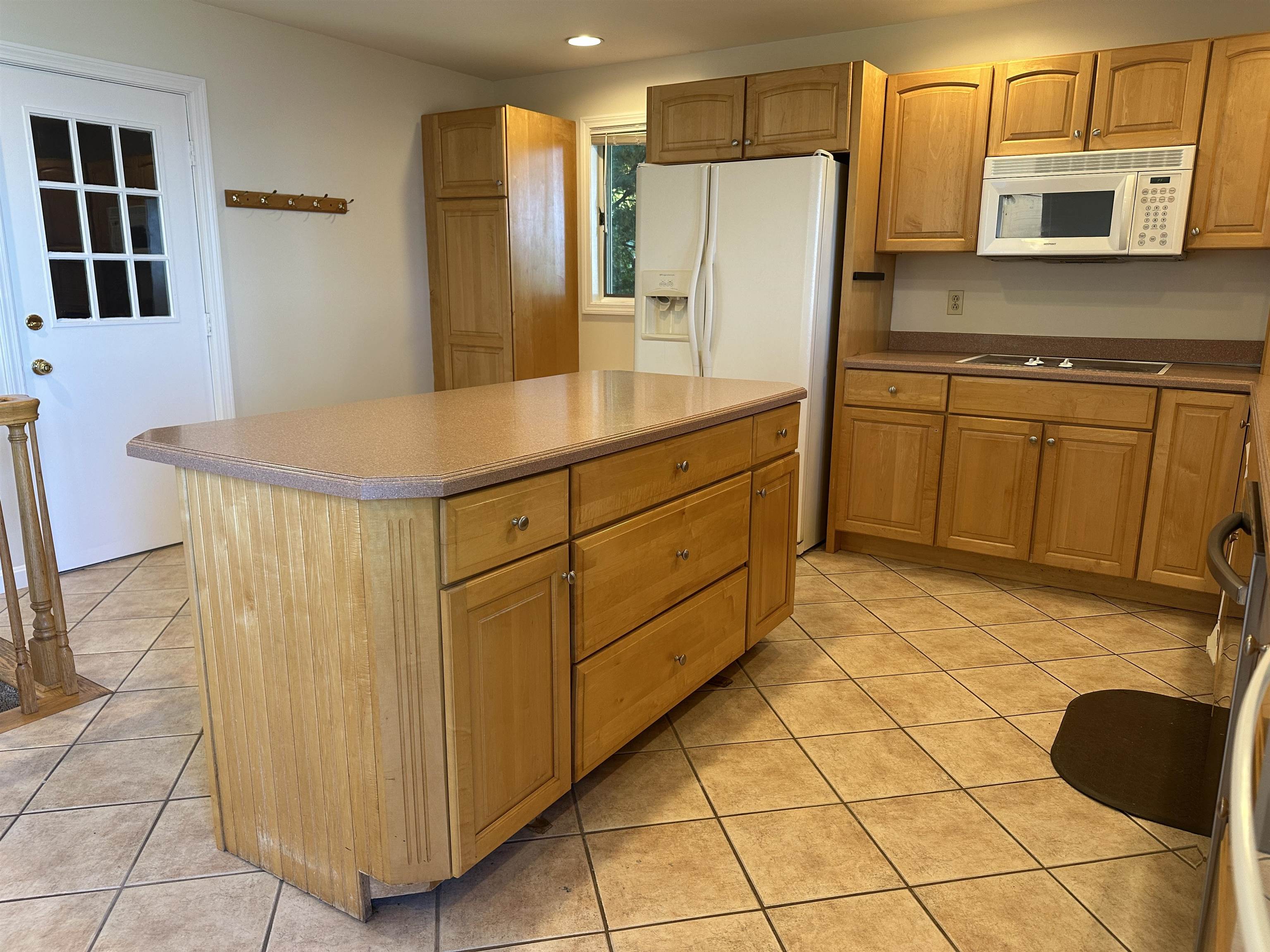 304 Thayer Bay Road Colchester, VT 05446 - Photo 10 of 32