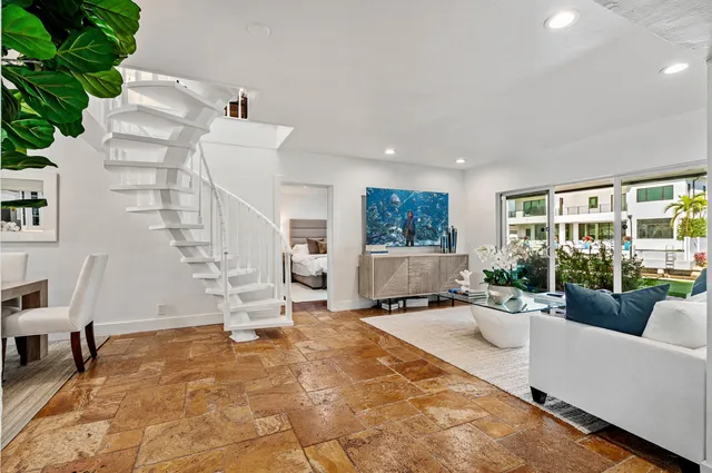 $2,795,000 | 681 Harbour Drive, Boca Raton, FL 33431
