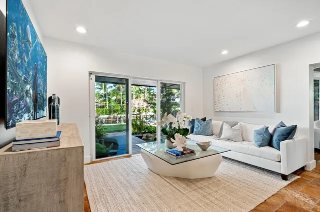 $2,795,000 | 681 Harbour Drive, Boca Raton, FL 33431