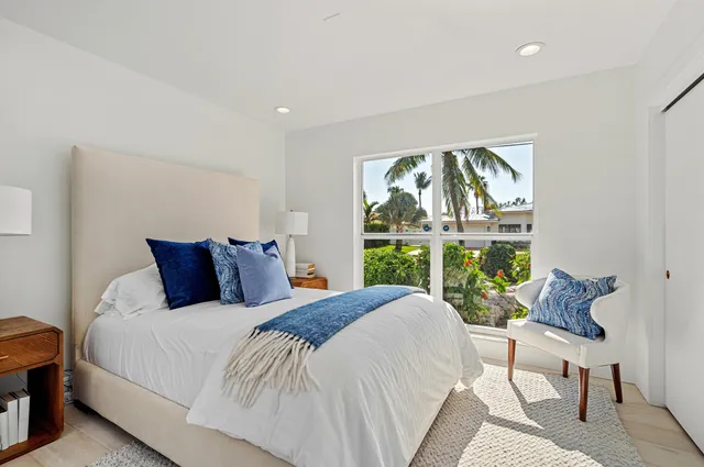 $2,795,000 | 681 Harbour Drive, Boca Raton, FL 33431