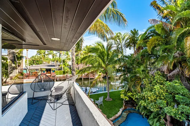 $2,795,000 | 681 Harbour Drive, Boca Raton, FL 33431