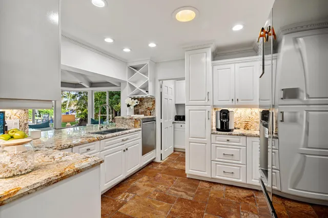 $2,795,000 | 681 Harbour Drive, Boca Raton, FL 33431