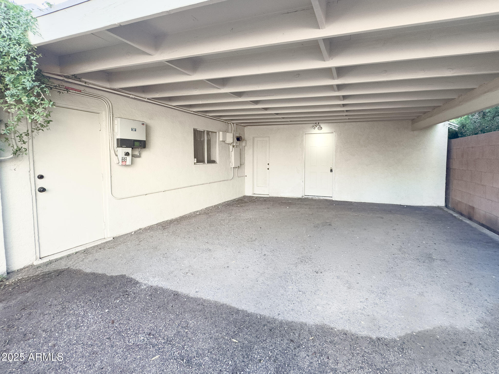 41 East Myrtle Avenue Phoenix, AZ 85020 - Photo 6 of 37 a view of empty room