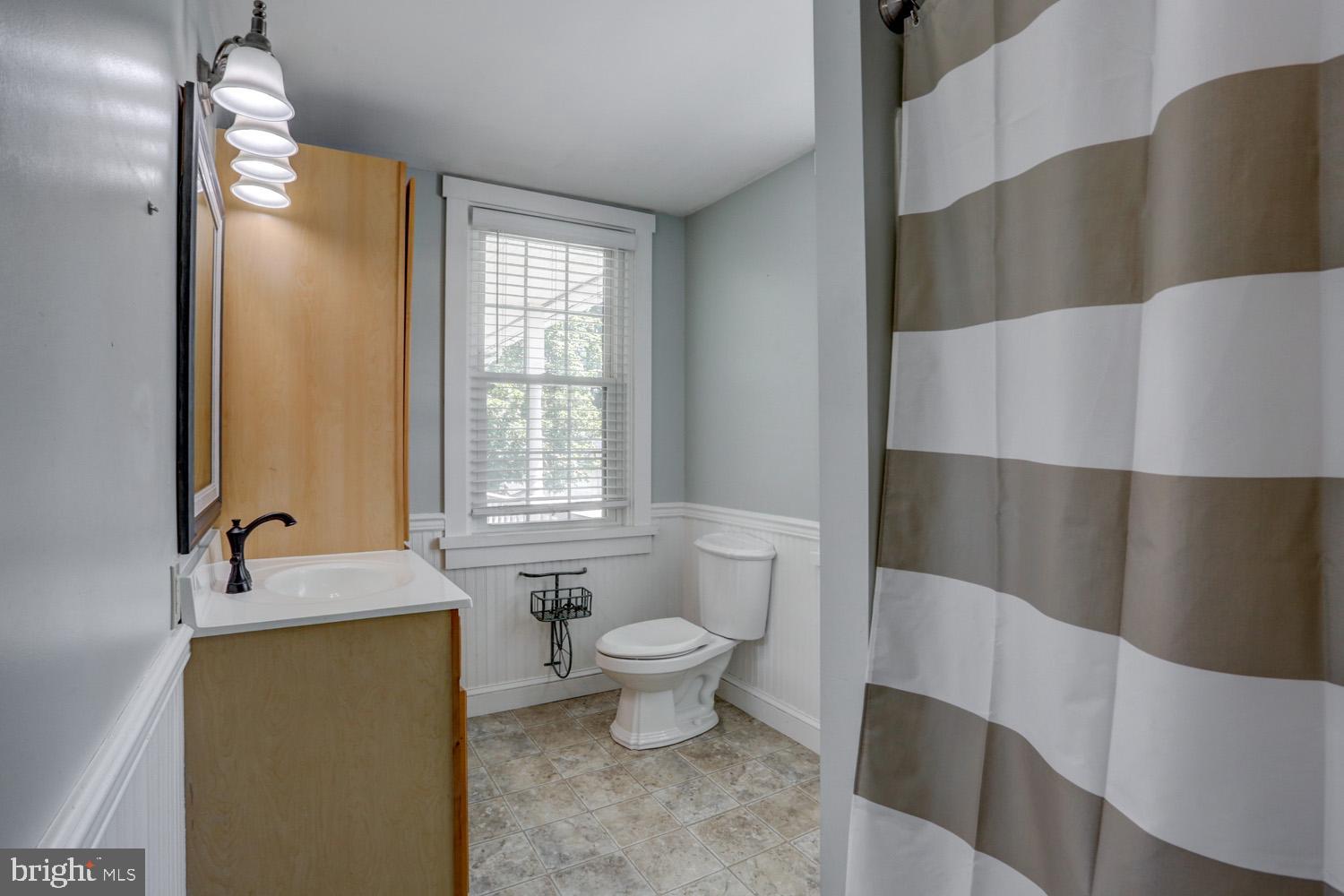 1320 Newport Road Manheim, PA 17545 - Photo 44 of 57