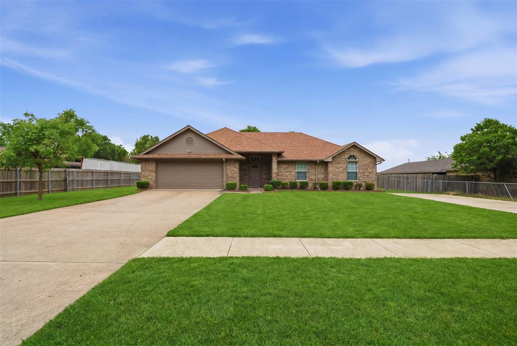 1022 Batchler Road Red Oak, TX 75154 - Photo 3 of 40
