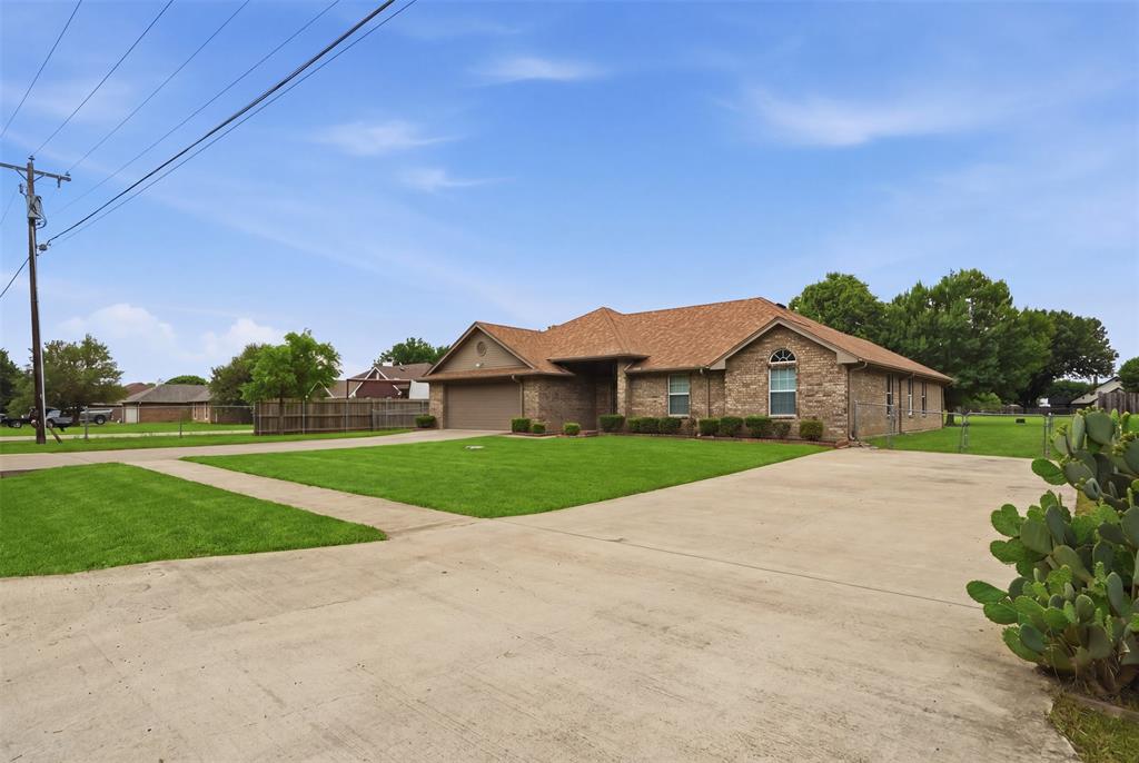 1022 Batchler Road Red Oak, TX 75154 - Photo 6 of 40