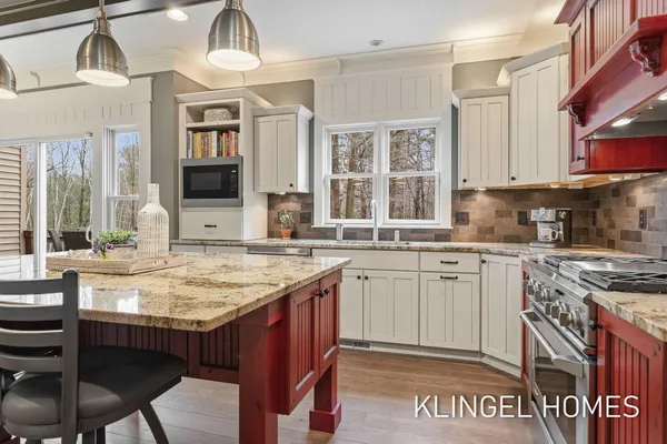 $1,200,000 | 18918 Whispering Pines Way, Spring Lake, MI 49456