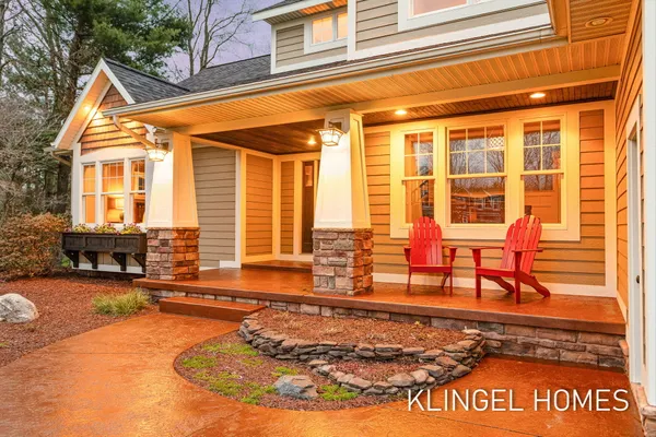$1,200,000 | 18918 Whispering Pines Way, Spring Lake, MI 49456