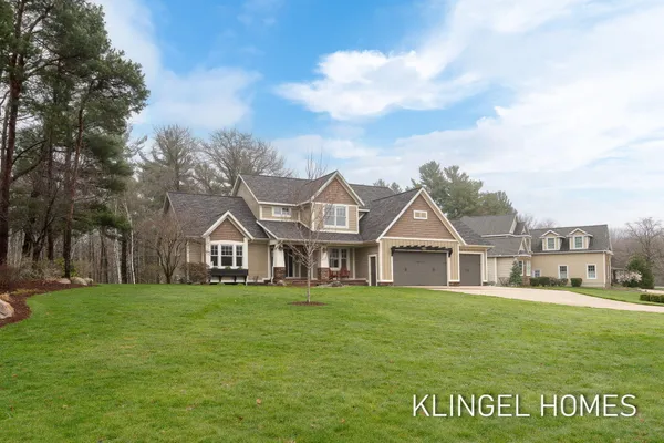 $1,200,000 | 18918 Whispering Pines Way, Spring Lake, MI 49456