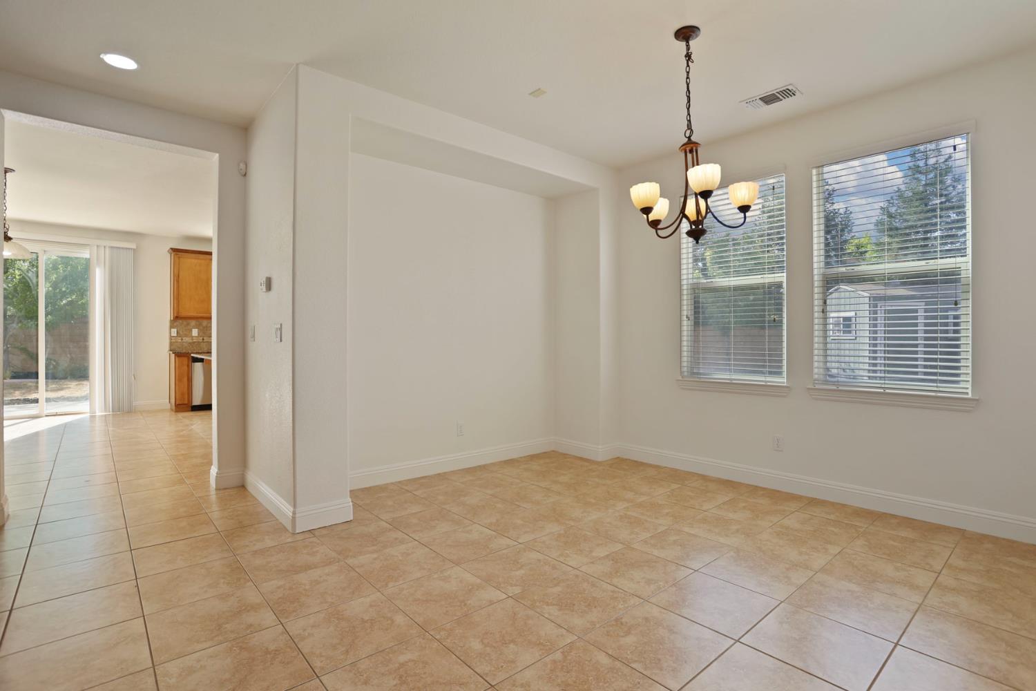 1773 Lana Way Manteca, CA 95337 - Photo 14 of 56