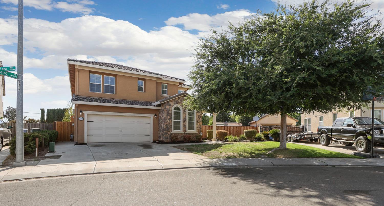 1773 Lana Way Manteca, CA 95337 - Photo 2 of 56