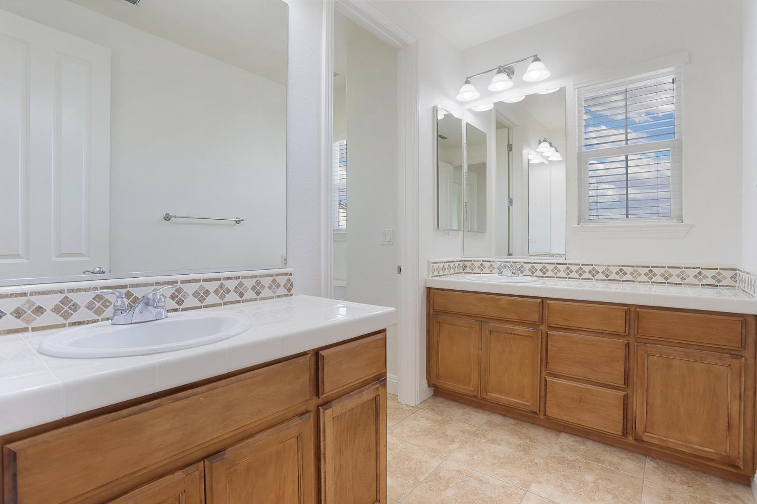 1773 Lana Way Manteca, CA 95337 - Photo 38 of 56