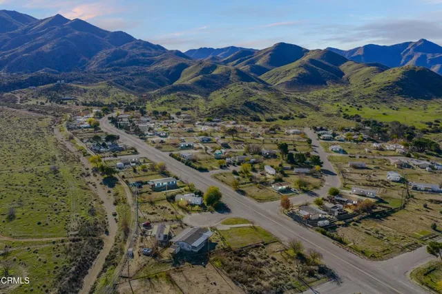 a view of a area with a mountain