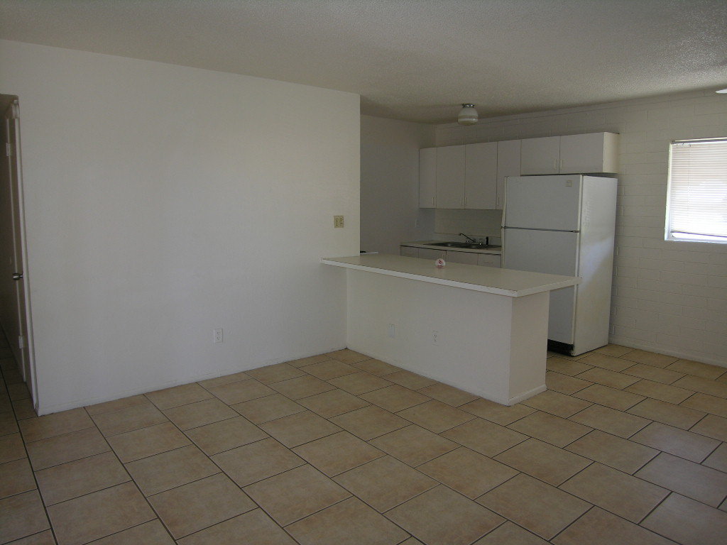 1710 East Ocotillo Road, Unit E Phoenix, AZ 85016 - Photo 3 of 12 Unit1 KitB