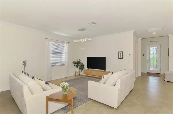 $495,000 | 10435 Medjool Drive, Venice, FL 34293
