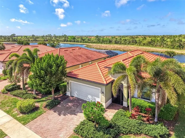 $495,000 | 10435 Medjool Drive, Venice, FL 34293