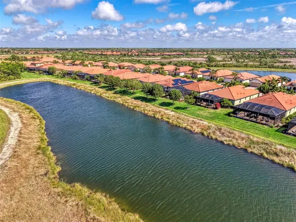 $495,000 | 10435 Medjool Drive, Venice, FL 34293