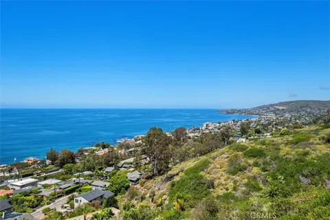 $6,485,000 | 2399 San Clemente Street, Laguna Beach, CA 92651