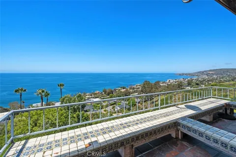 $6,485,000 | 2399 San Clemente Street, Laguna Beach, CA 92651