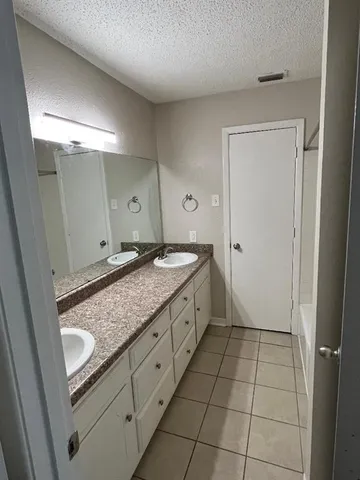 $3,300 | 10628 Pagewood Drive, Dallas, TX 75230