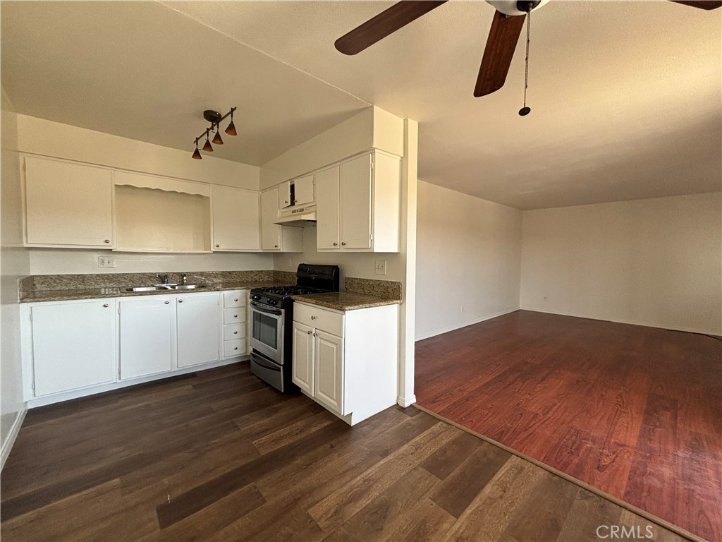 5941 Limonite Avenue, Unit C Jurupa Valley, CA 92509 - Photo 4 of 10