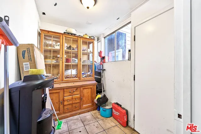 a view of a storage & utility room