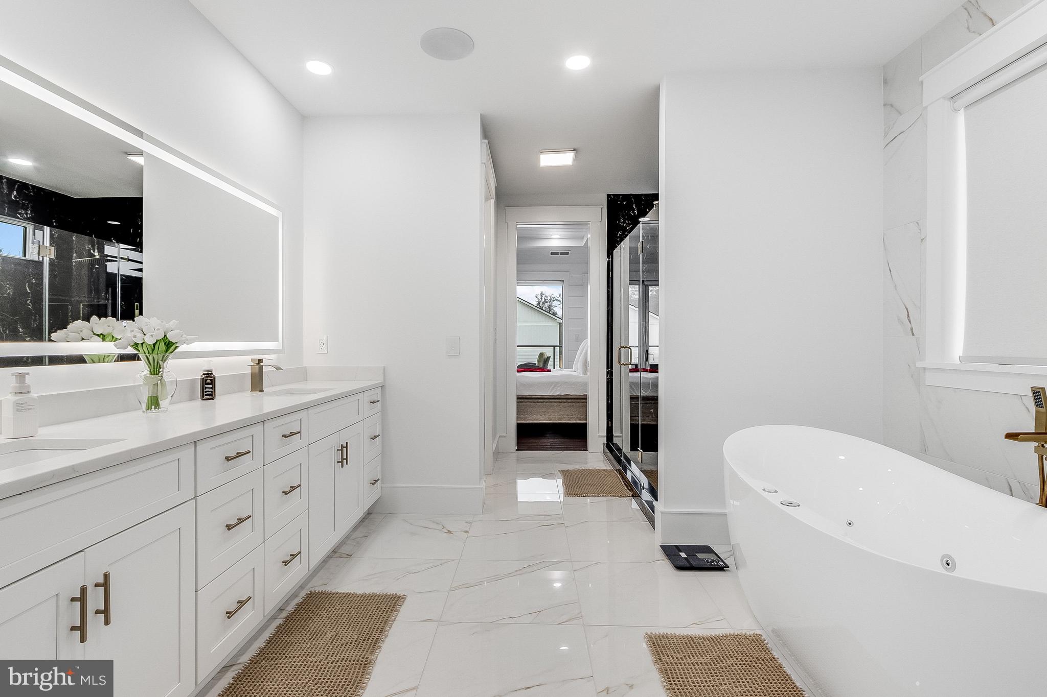 20157 West Piney Grove Road Georgetown, DE 19947 - Photo 54 of 104 Primary Suite bathroom