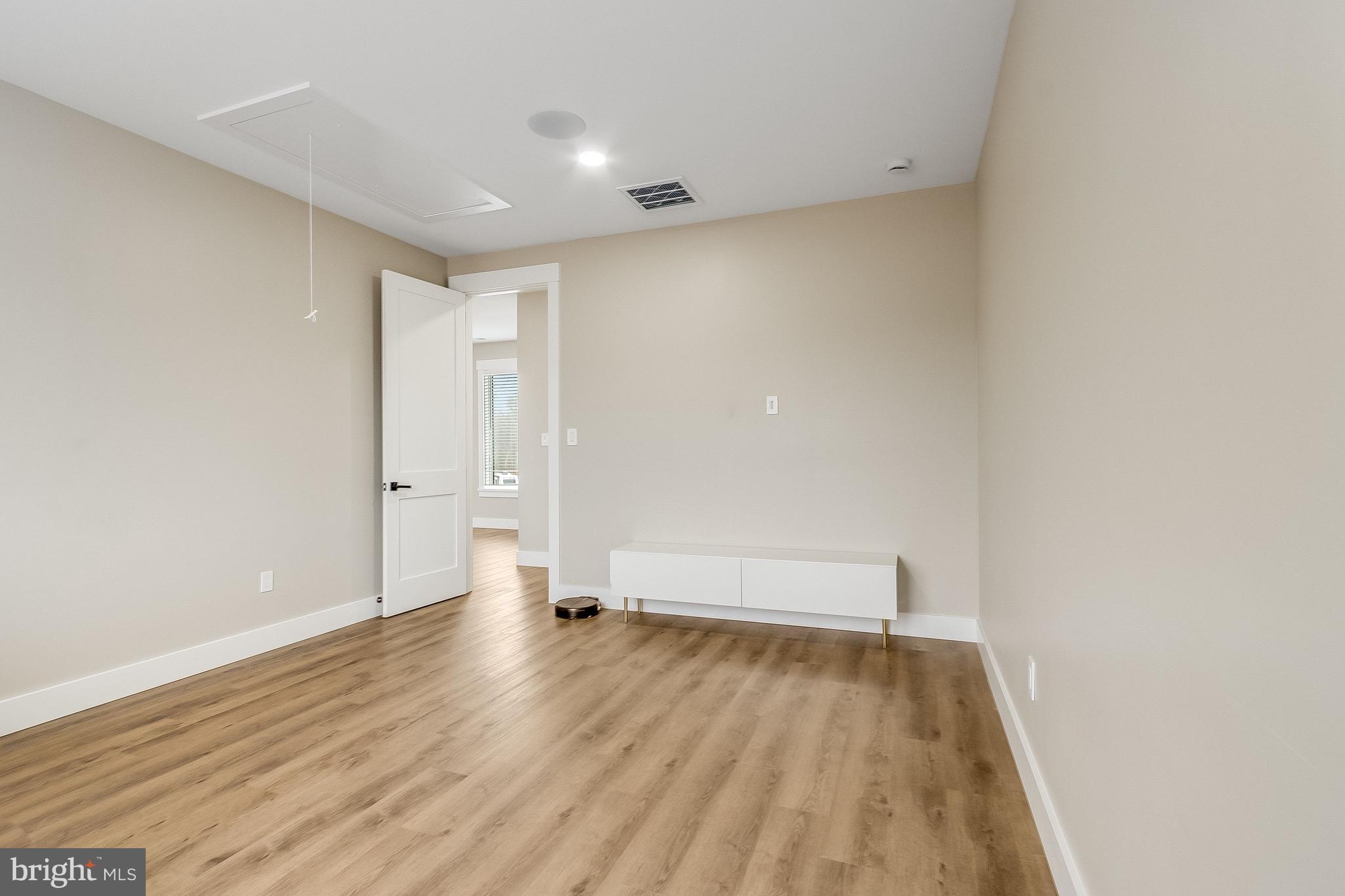 20157 West Piney Grove Road Georgetown, DE 19947 - Photo 88 of 104 Carriage House bedroom